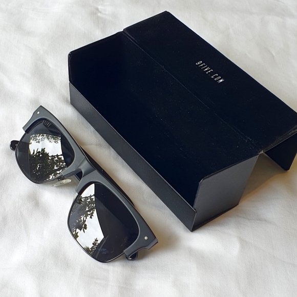 9Five Other - 9FIVE Watson 2 Matte Blackout Sunglasses - Polarised